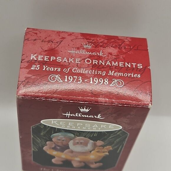 Hallmark Keepsake Ornament 1998 The Clauses On Vacation 2nd In The Series - Picture 13 of 16